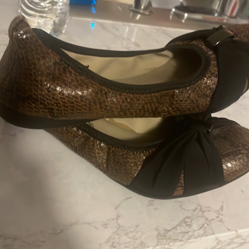 Slip ons - Picture 3 of 3